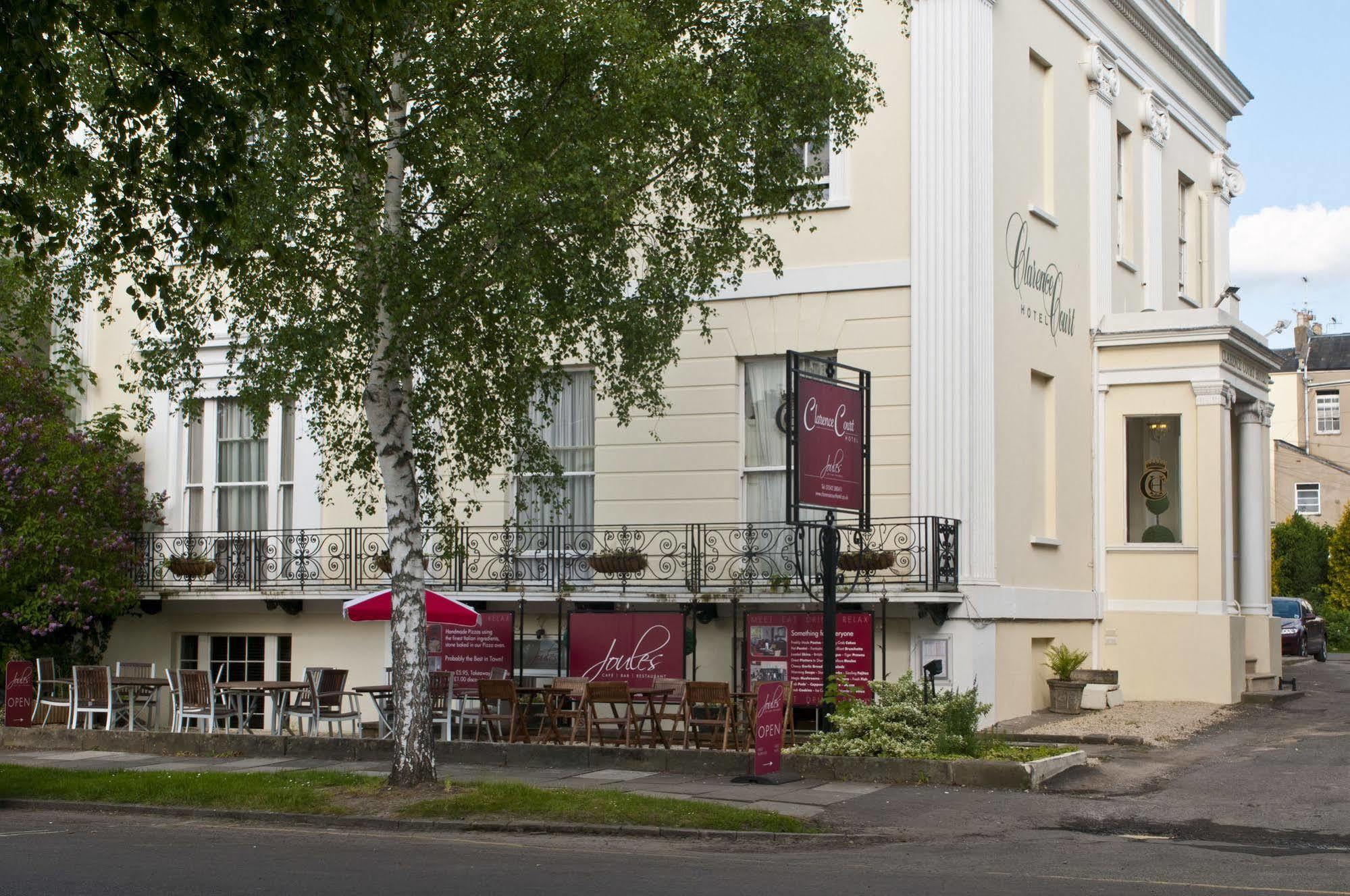 Hotel Clarence Court Cheltenham